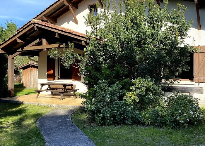 Maison De La Foret Ferienhaus *